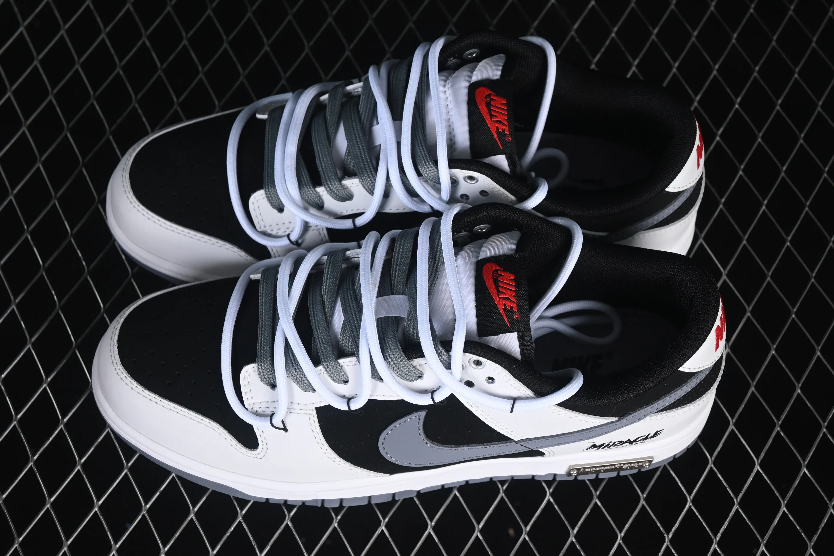 All categories Nk SB Dunk Series Nk SB Dunk Low High-end customized low-top sneakers Nike SB Dunk Low straps Anniversary high-end customized low-top casual sneakers WG0716-152